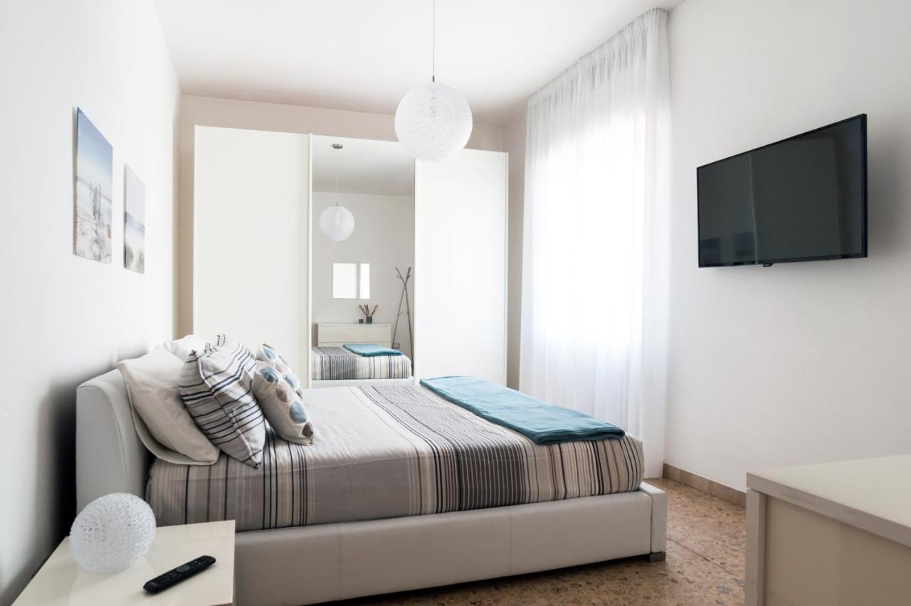 Apartment Fly By *