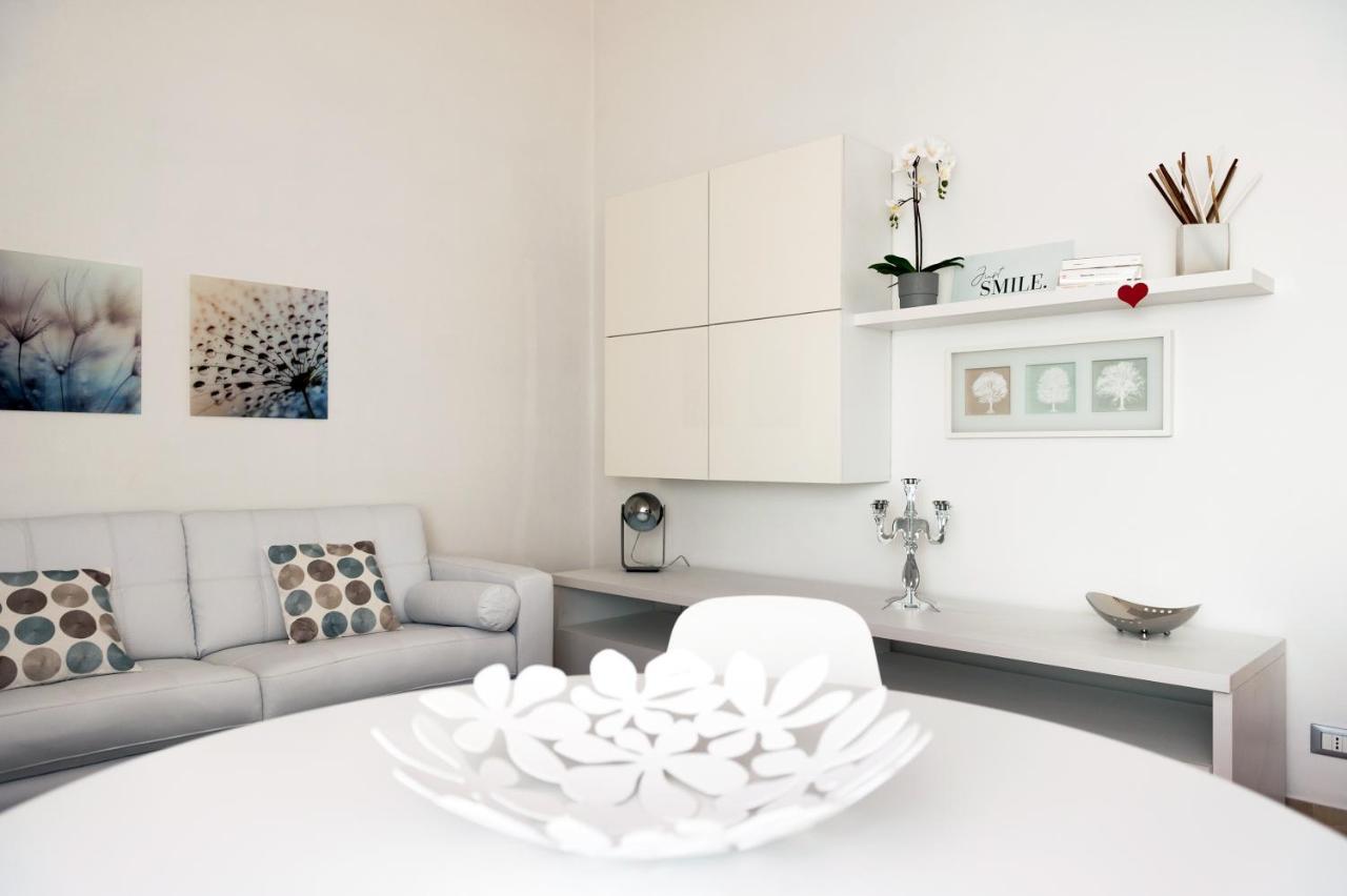 Apartment Fly By *